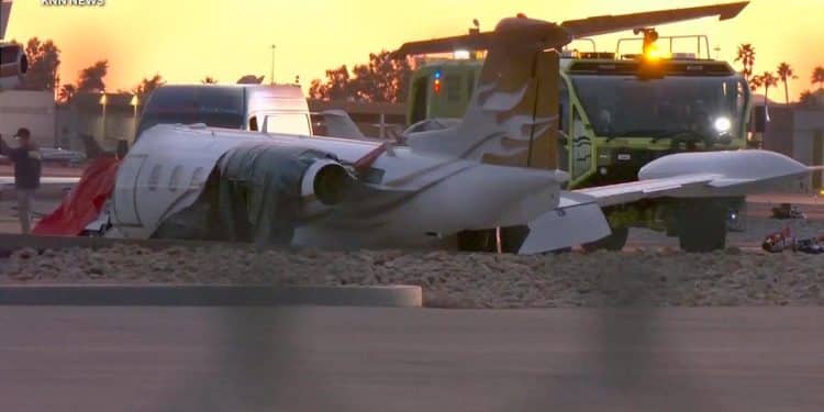 Video first obtained by CBS Phoenix affiliate shows Arizona plane crash, leaving 1 dead