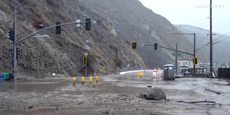 Residents affected by wildfires in the Los Angeles area: “It’s terrifying”