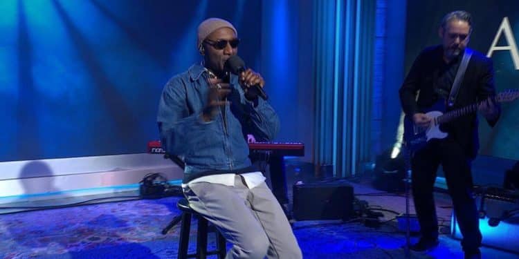 Saturday Sessions: Aloe Blacc performs “Breakthrough”