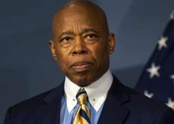 DOJ drops charges against NYC Mayor Eric Adams