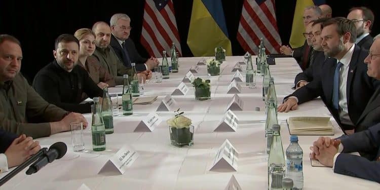 Ukraine’s president calls for creation of European army