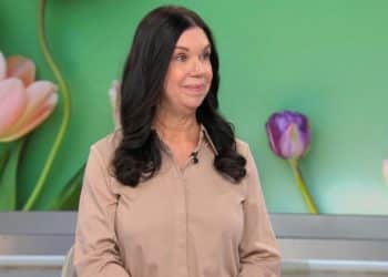 Minimalism expert on how to slow down and reduce stress