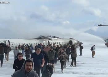 Eye Opener: New details and emotional passenger stories from the Toronto plane crash