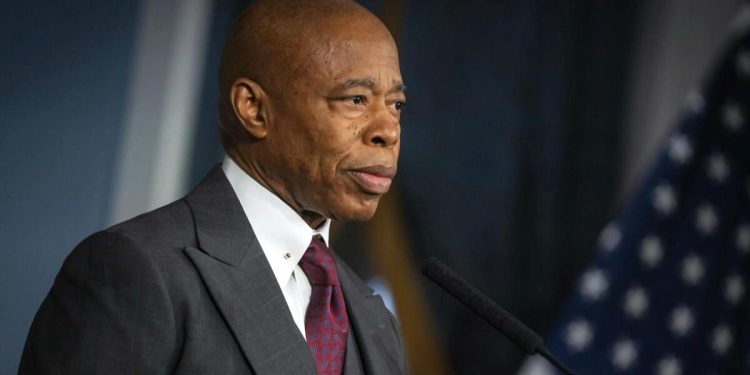 NYC Mayor Eric Adams to appear in court as DOJ tries to dismiss corruption charges