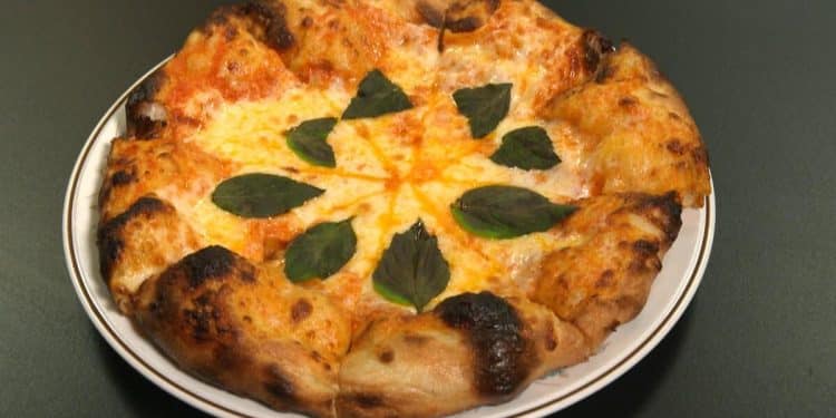 Bon Appétit unveils best 8 pizza restaurants