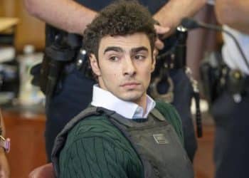 Luigi Mangione makes first court appearance of 2025