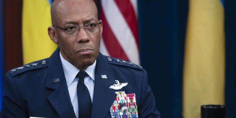 Trump shakes up top military leadership