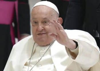 2/22: CBS Weekend News