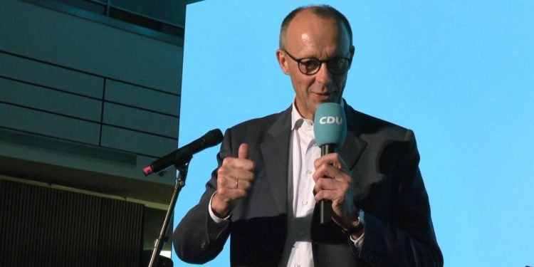 German far-right makes historic gains as conservatives hold lead