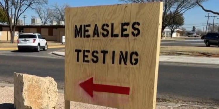 2/26: CBS Evening News