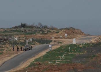 Israeli forces begin withdrawing from key Gaza corridor in major test of ceasefire deal