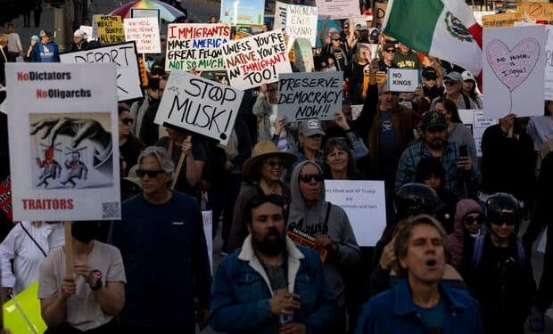 “No Kings on Presidents Day” rallies across the country target Trump, Musk
