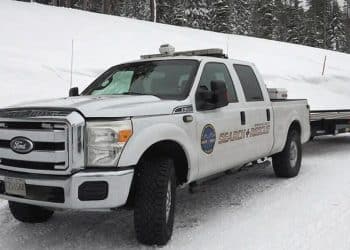2 skiers killed in Oregon avalanche