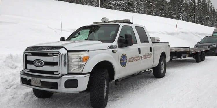 2 skiers killed in Oregon avalanche