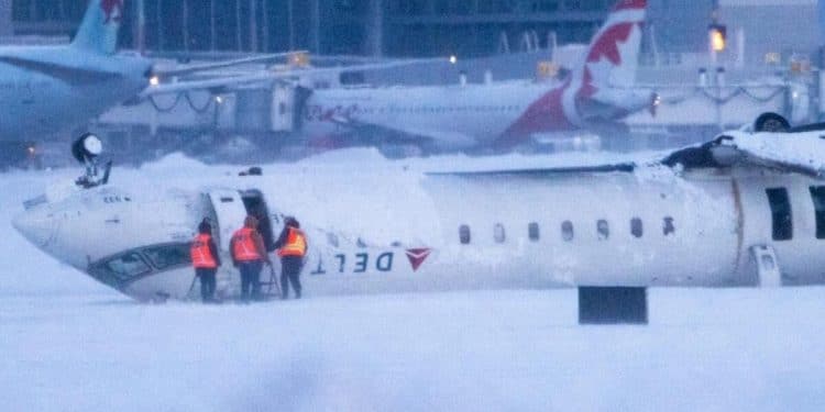 Black boxes recovered from Delta plane that crashed in Toronto