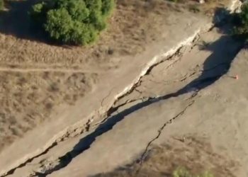 California neighborhood is slowly sliding toward the ocean