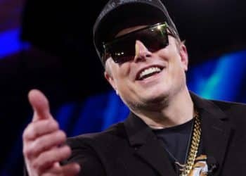 Confusion over Musk’s threats on federal employee emails