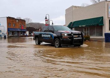 Death toll from Kentucky flooding expected to rise