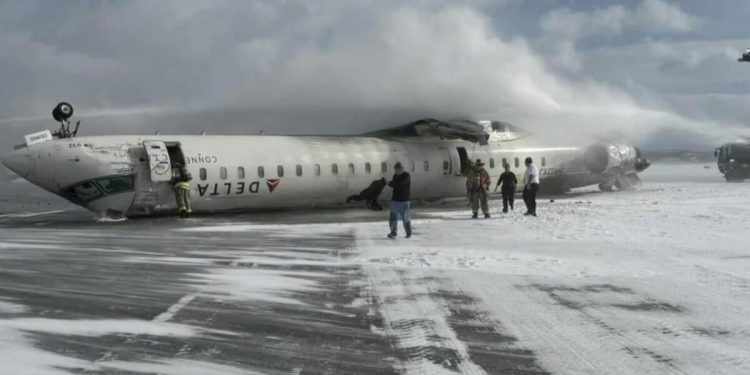 Delta passenger recalls scary crash landing: “Everything just kind of went sideways”