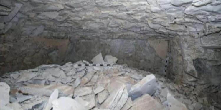 Egypt discovers first royal tomb in over a century