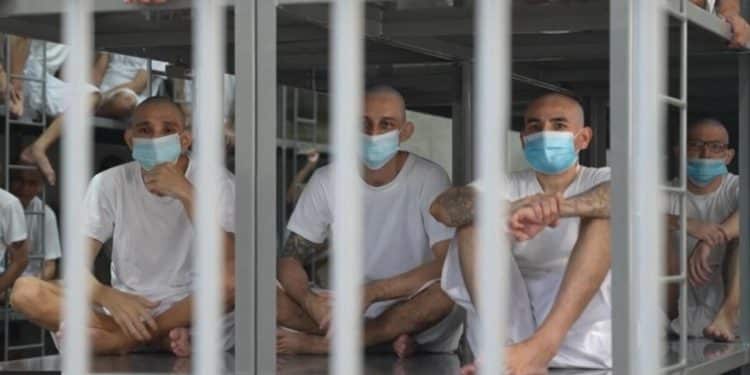 A look inside an El Salvador mega prison