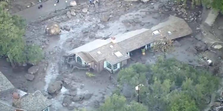 After the Los Angeles fires, flash floods are threatening mudslides