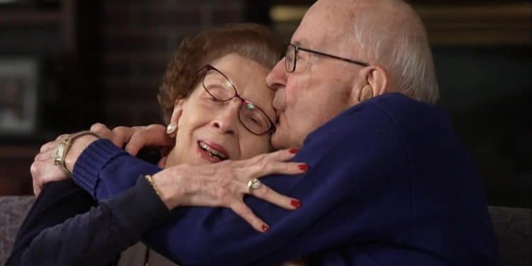 Married for nearly 7 decades, these 2 lovebirds still say “I do” every night