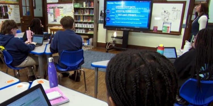 New York school implements new teaching approach to combat falling test scores