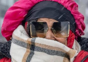 Polar vortex brings record cold across U.S., winter storm buries Mid-Atlantic states in snow