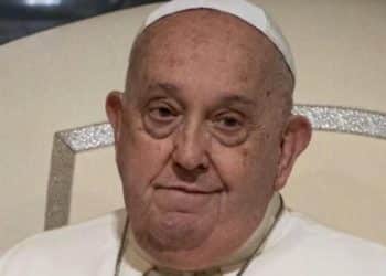 Pope showing encouraging signs, Vatican says, unlike news over the weekend