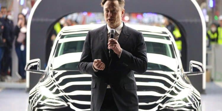 Tesla shares falling as European sales drop. Is Musk to blame?