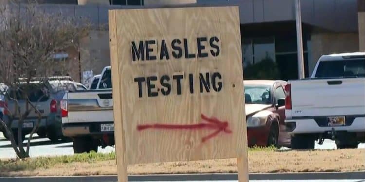 Texas mom with baby too young for measles vaccines worries about outbreak