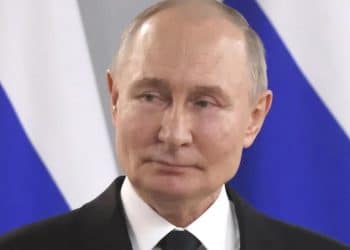 What does Russia want out of peace talks over Ukraine?