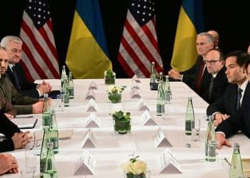 Zelenskyy demands “real security assurances” at meeting with Vance