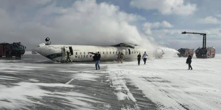 Passengers describe Toronto crash-landing: “Everything went sideways”