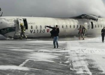 Delta faces first lawsuit in Toronto plane crash