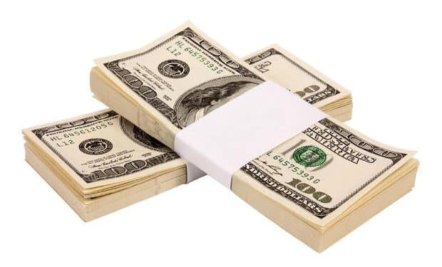 $100,000 home equity loan vs. $100,000 personal loan: Which is cheaper in 2025?