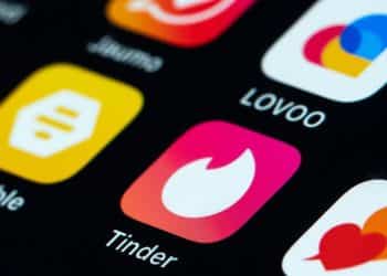 What happens in dating apps before Valentine’s Day?