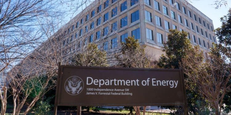 Trump administration tries to rehire nuclear weapons workers fired by DOGE