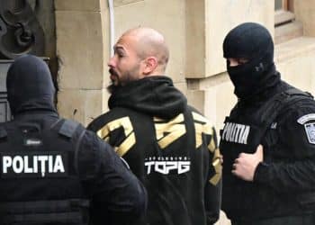 Andrew and Tristan Tate head for U.S. despite rape case pending in Romania