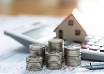 Reduce your home insurance rates with these 10 tips