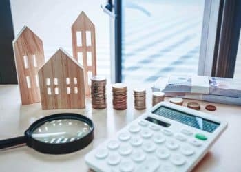 How is a $50,000 home equity loan different from a $50,000 HELOC?