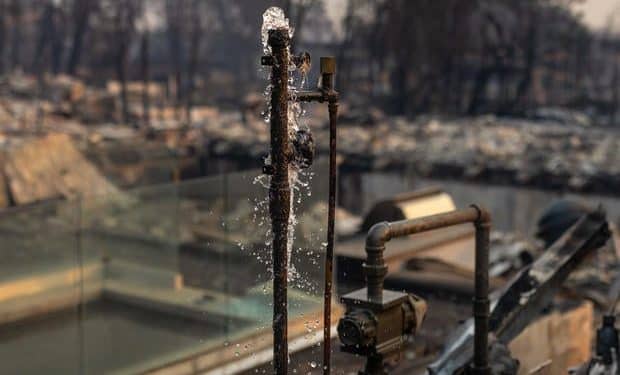 Los Angeles crews fully contain Palisades and Eaton fires