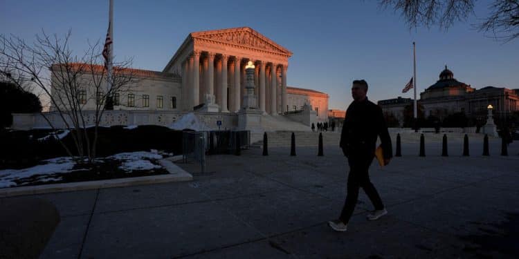 Supreme Court to hear arguments in “reverse discrimination” case