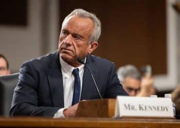 Senate advances RFK Jr.’s nomination to lead HHS, teeing up final vote