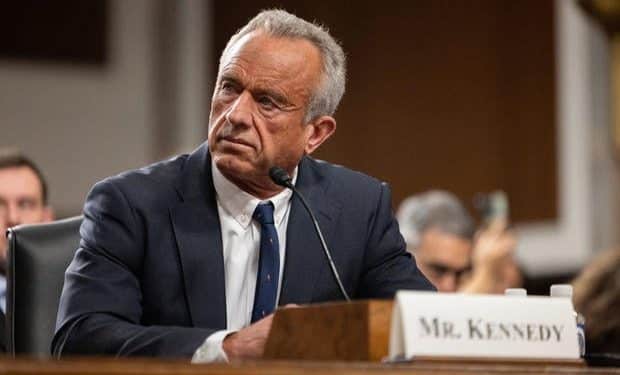 Senate advances RFK Jr.’s nomination to lead HHS, teeing up final vote