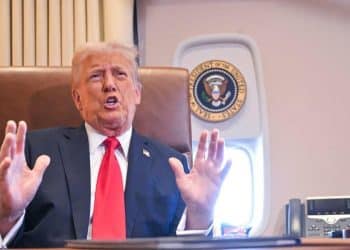 Trump says he will announce new tariffs on aluminum, steel imports on Monday