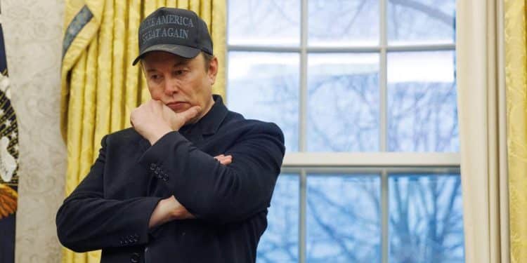 DOGE team’s “wall of receipts” shows errors in tallying billions in savings