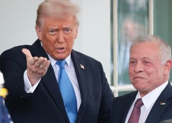 Trump is “signing a death warrant” for hostages, Middle East expert warns