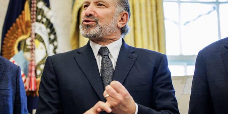 Senate confirms Howard Lutnick as commerce secretary